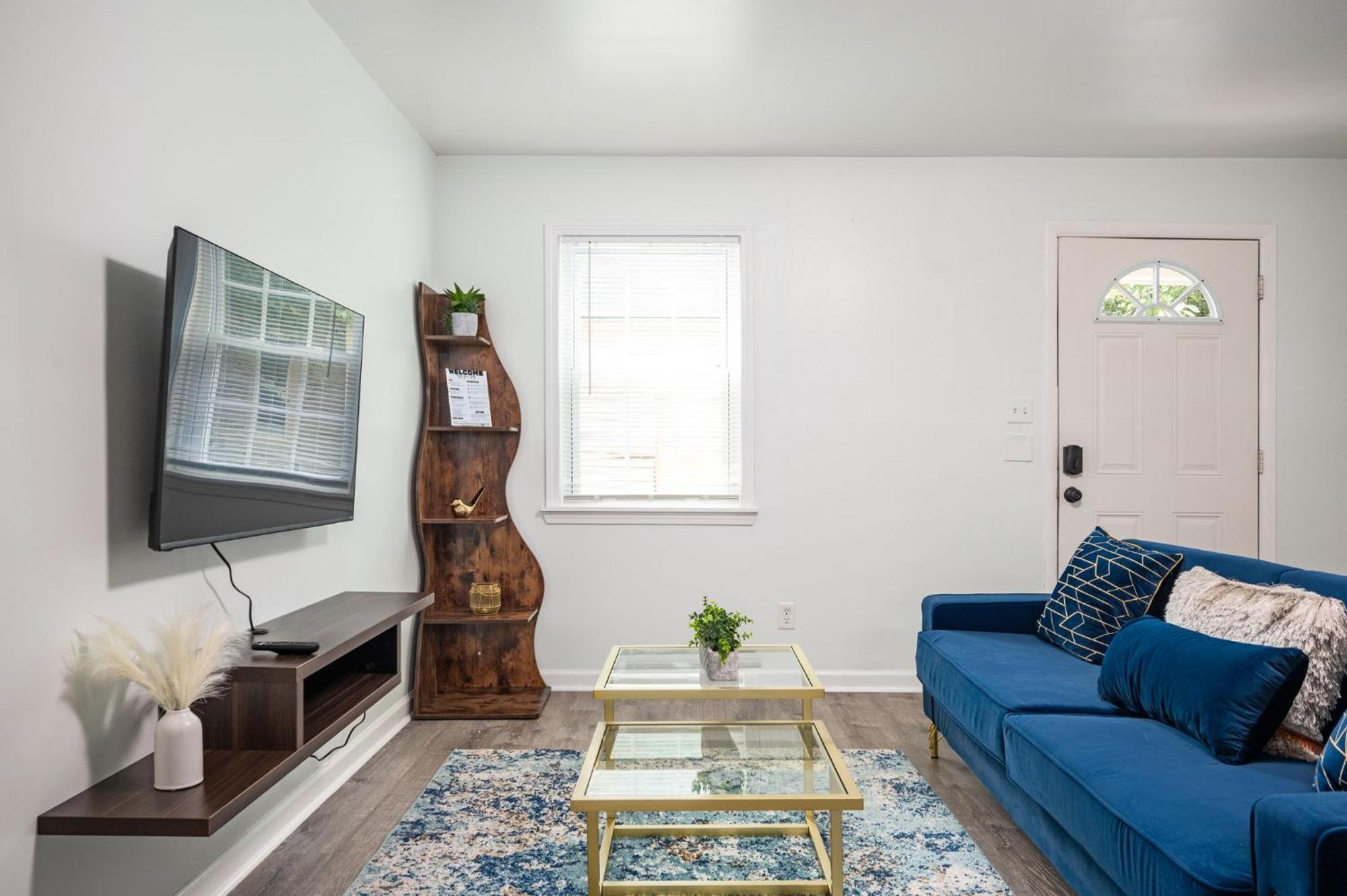 Cozy 2bd Retreat A Short Walk To Westside Beltline